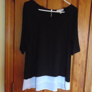 Kenar Womens Top Black Flowy Knit with White Crepe Trim SZ Med